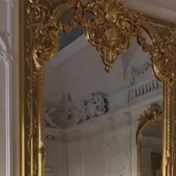 Дизайнерские зеркала