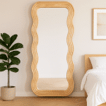 Зеркало в волнистой раме в полный рост Луи